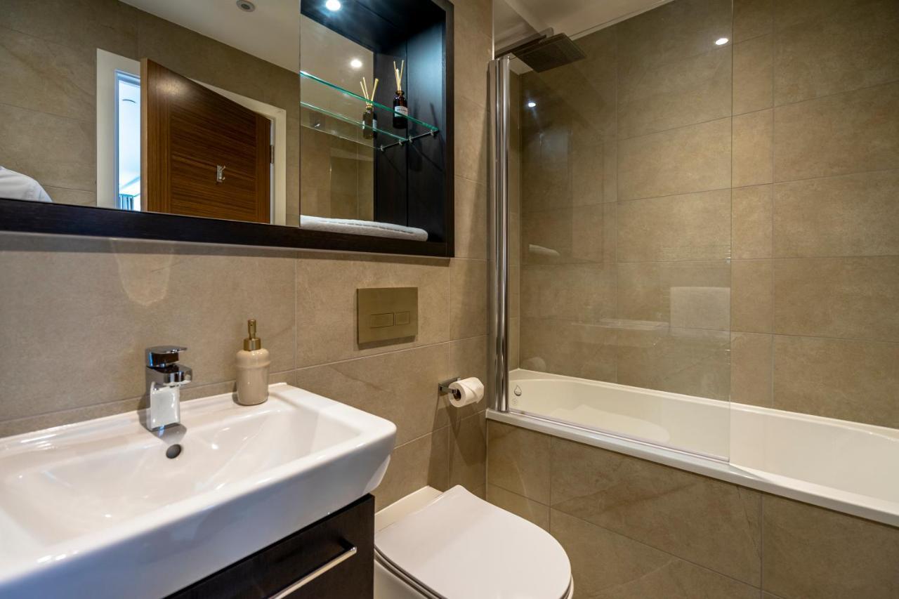 Apartment 301 @ Ryedale House Йорк Екстериор снимка